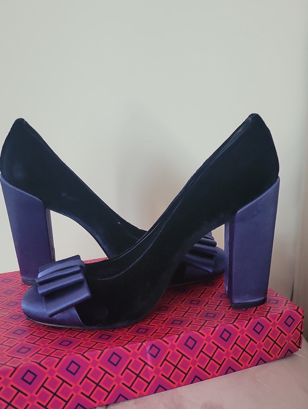 Tory Burch Blue  and Violet Block Heel Pumps with Bow